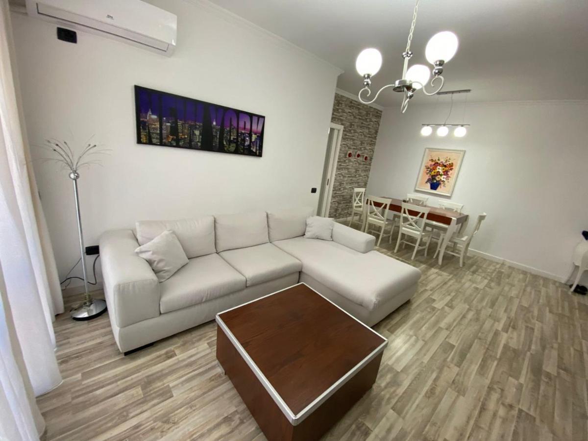 Tirana Center Apartment Eksteriør billede