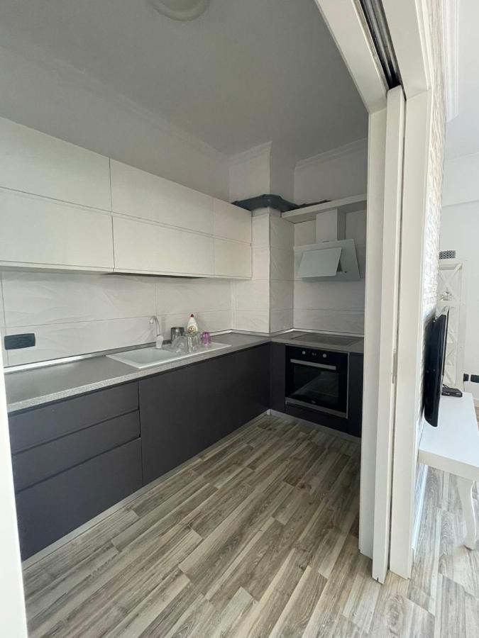Tirana Center Apartment Eksteriør billede